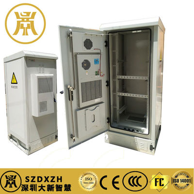Mua Phòng chứa thiết bị chống thời tiết IP55 tiêu chuẩn với giá đỡ 19 inch và làm mát sản xuất trực tuyến