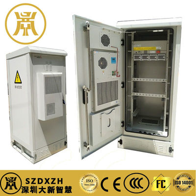 Industrie- und Gewerbespeichersystem mit IP55-Schutzniveau und 2 Abteilungen