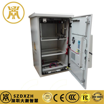 Anti-Theft Pole Mount Outdoor Telecom Cabinet For Equipment And Battery